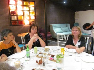2015-09-18 Israel - Naariya - Regba School Mini-Reunion (40)